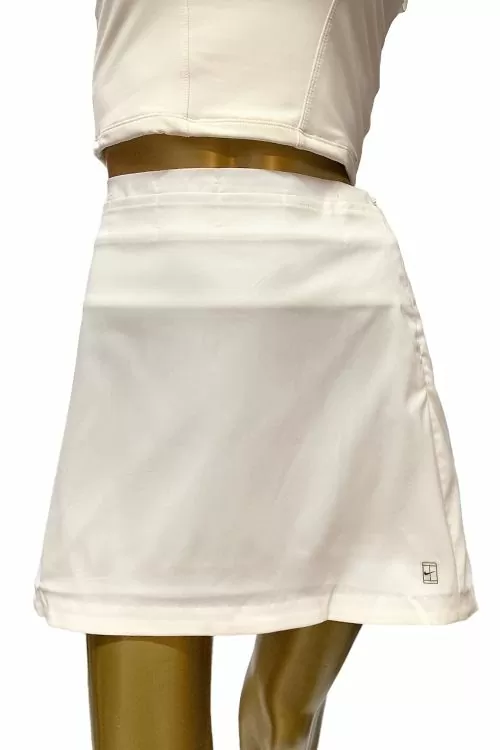 Дамска къса пола Nike 241197-100-L 10-168  Dri-Fit технология  Леко разкроена кройка  L  Бял