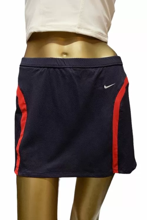 Дамска къса тенис пола Nike 146405-525-L 10-168  SPHERE DRY  Ниска талия  С панталонки отдолу  L  Тъмнолилав