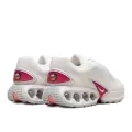 Дамски маратонки Nike Air Max DN HQ3422-110, Бял_3